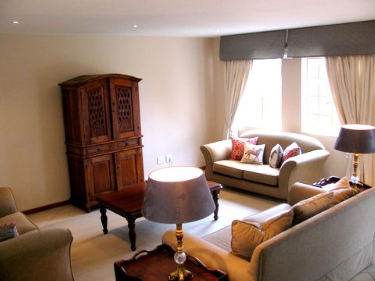 765896_River_Glen_Duplex_(3).JPG